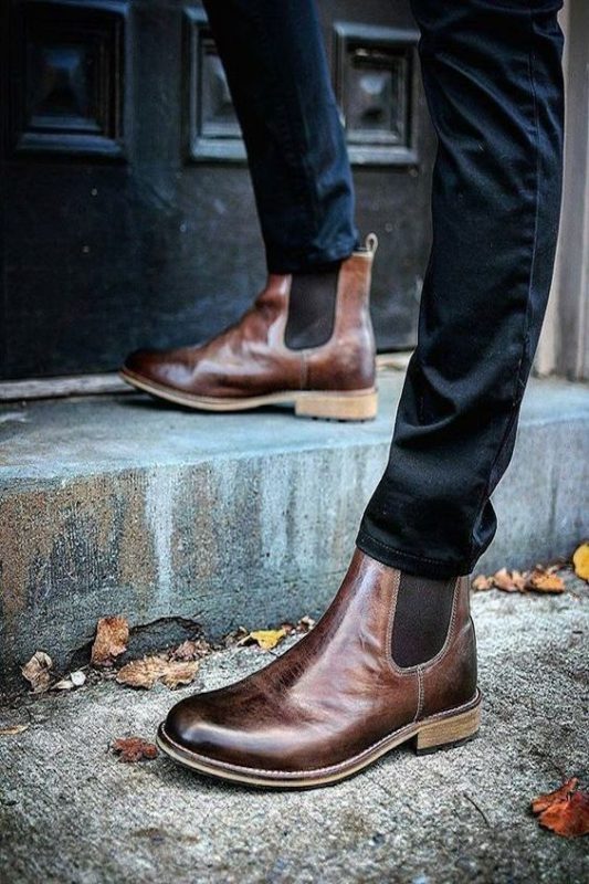 mens wardrobe: chelsea boots